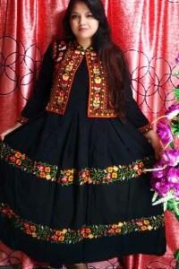 সুতা কটি গ্রাউন