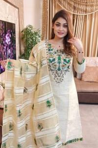 আনস্টিজ স্ক্রিন প্রিন্ট থ্রি-পিস
